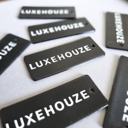 Sablon Tag Plastik Karet Luxehouze