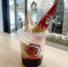 Intip Strategi Marketing Momoyo dengan Es Krim Ember 1 Liter