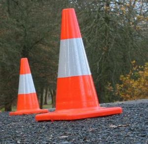 Jasa Cetak Traffic Cone Jalan Bahan Plastik