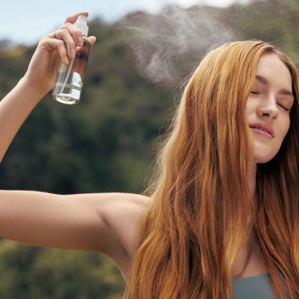 Hair Mist Terbaik dengan Sablon Botol Inovatif untuk Kemasan Produk yang Estetik